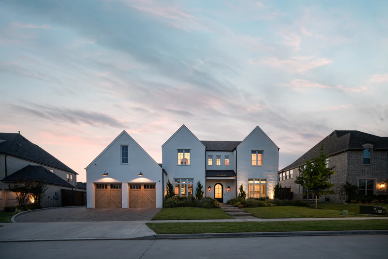 4650 Silver clf dr — 18