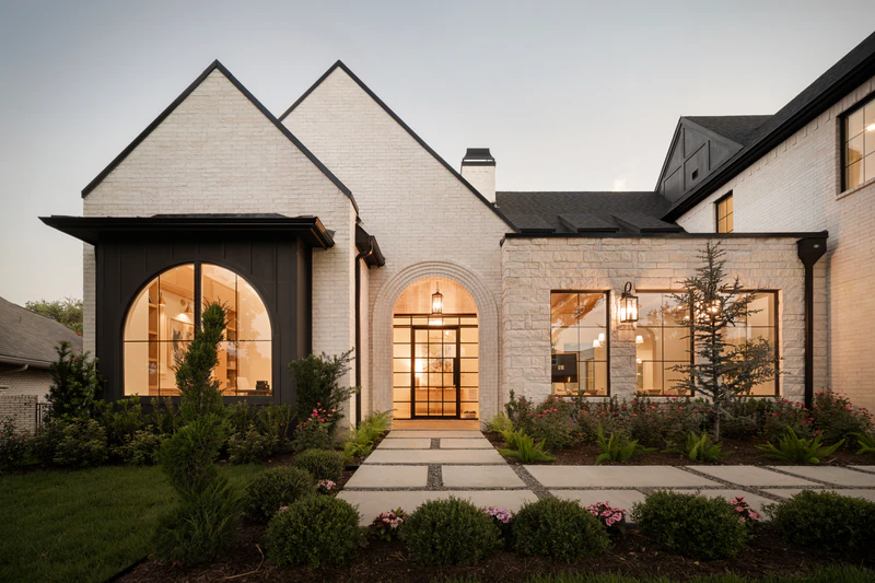 6930 Pemberton Drive — 10