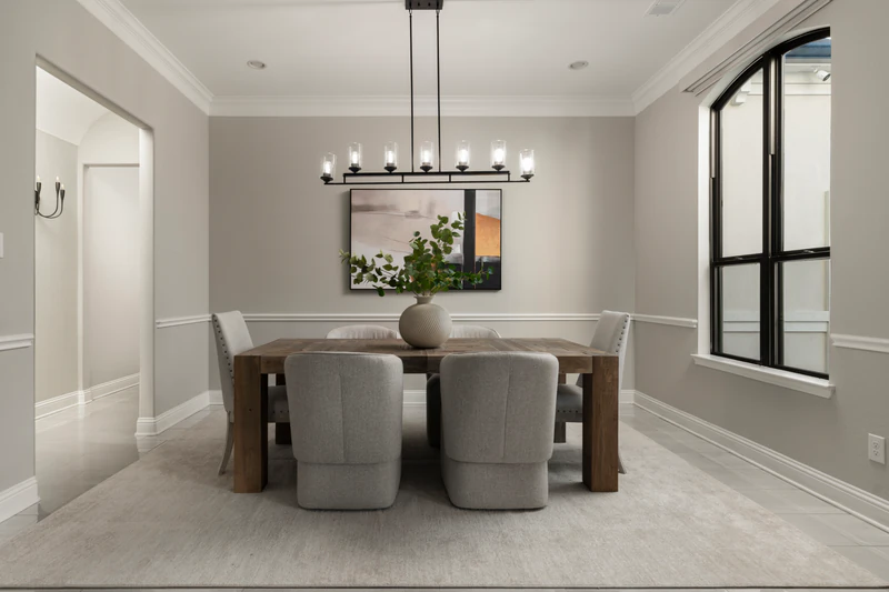 2121 Normandy Circle — 1