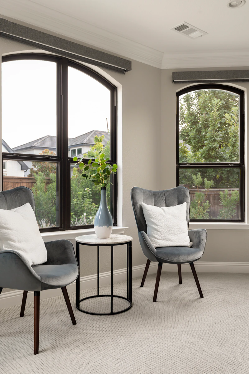 2121 Normandy Circle — 11
