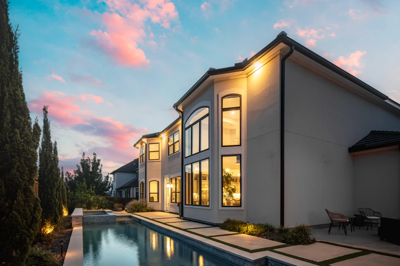 2121 Normandy Circle — 29